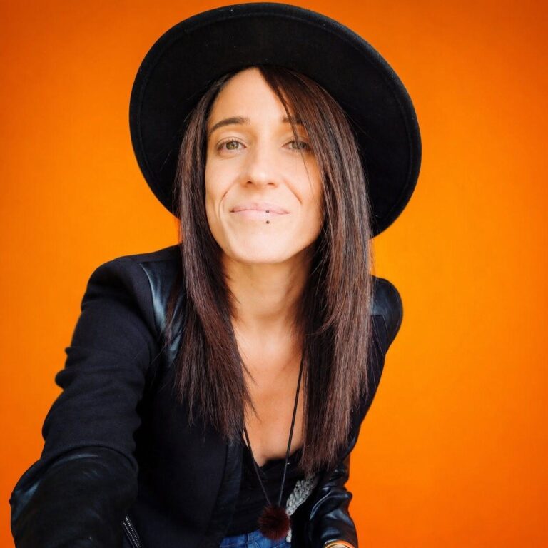 photo de Caroline Mordan Gagnon - Specialiste en optimisation et creation de site Web - agence le box arts